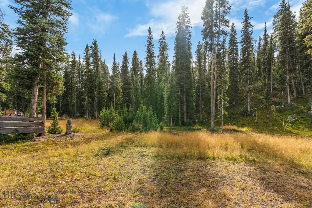 708 Us Highway 212 W Cooke City MT 59020