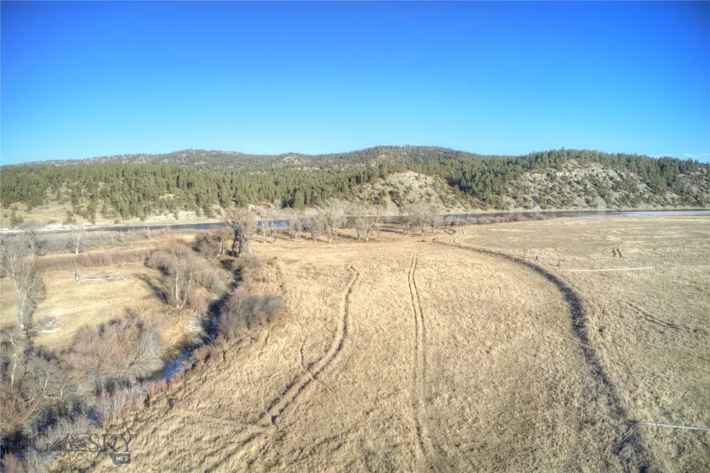 Tbd Frontage Road Reed Point MT 59069