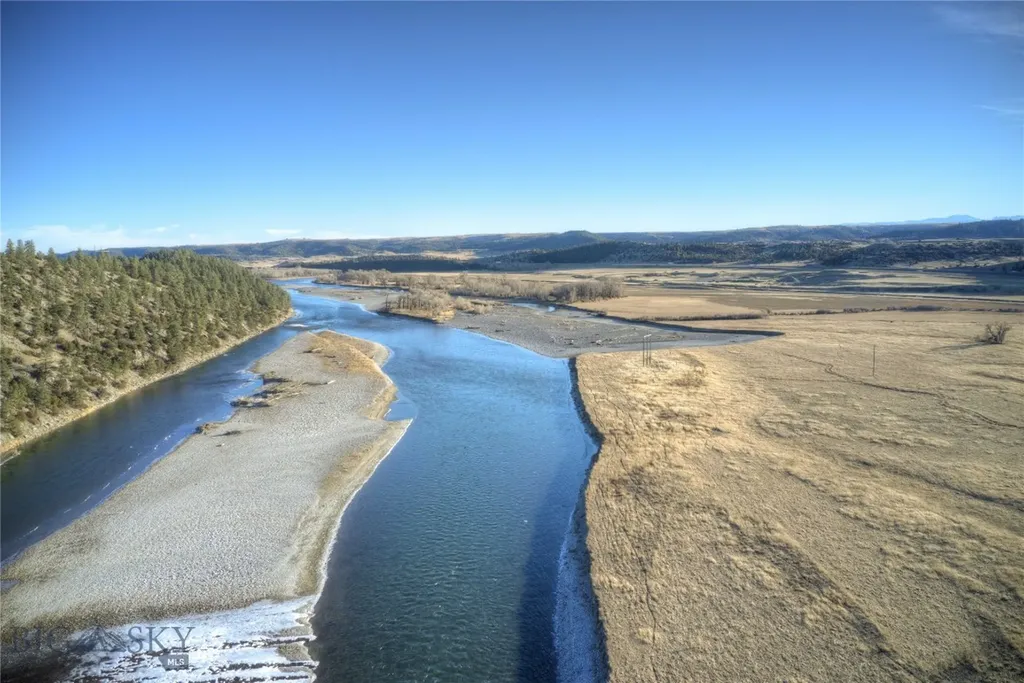 Tbd Frontage Road Reed Point MT 59069