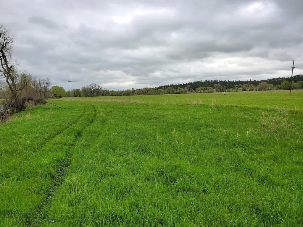 Tbd Frontage Road Reed Point MT 59069