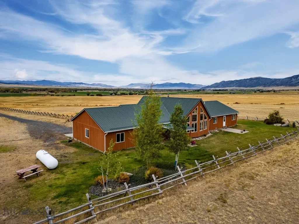 12 Bench Road Whitehall MT 59759