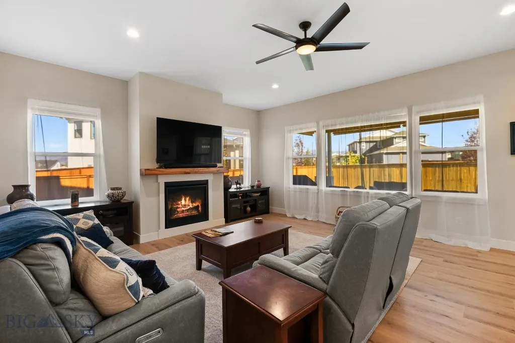 1604 Kit Carson Circle Belgrade MT 59714