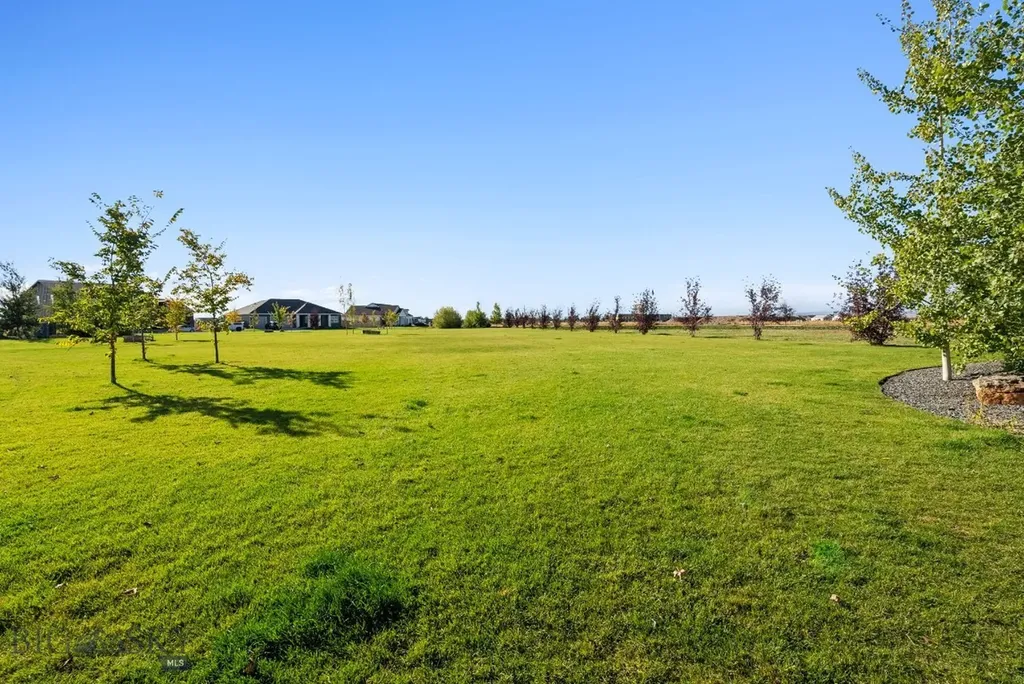 1604 Kit Carson Circle Belgrade MT 59714