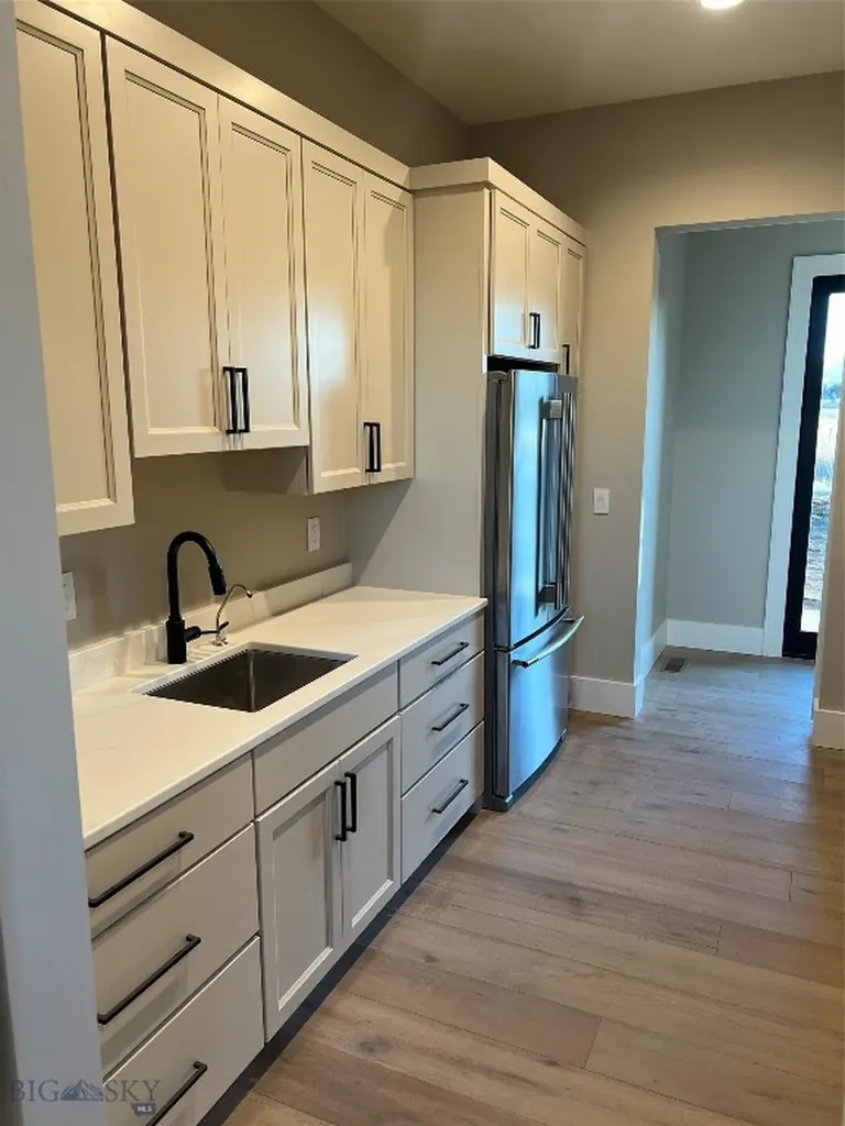 60 Mcgoo Way Bozeman MT 59718