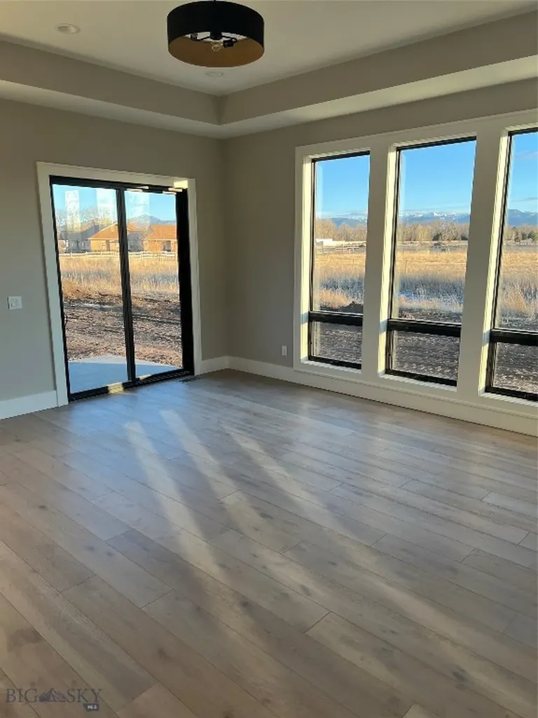 60 Mcgoo Way Bozeman MT 59718