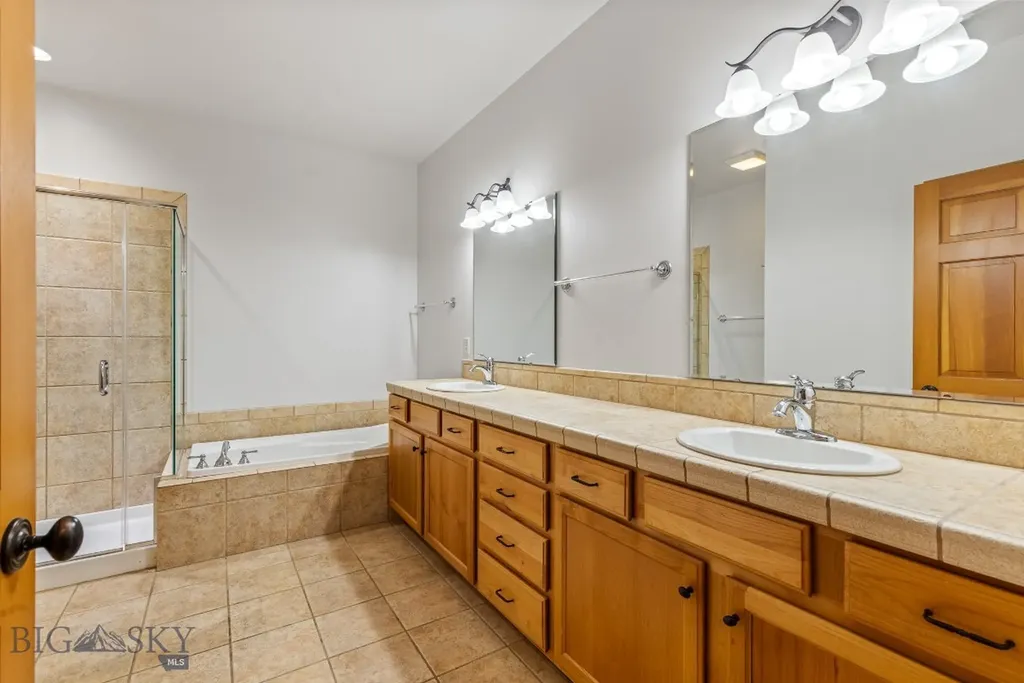 3300 E Graf Bozeman MT 59715