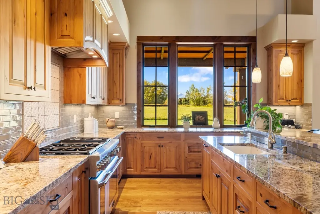 5204 Patterson Road Bozeman MT 59718