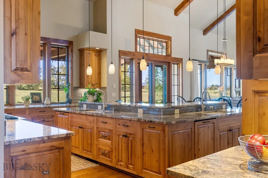 5204 Patterson Road Bozeman MT 59718