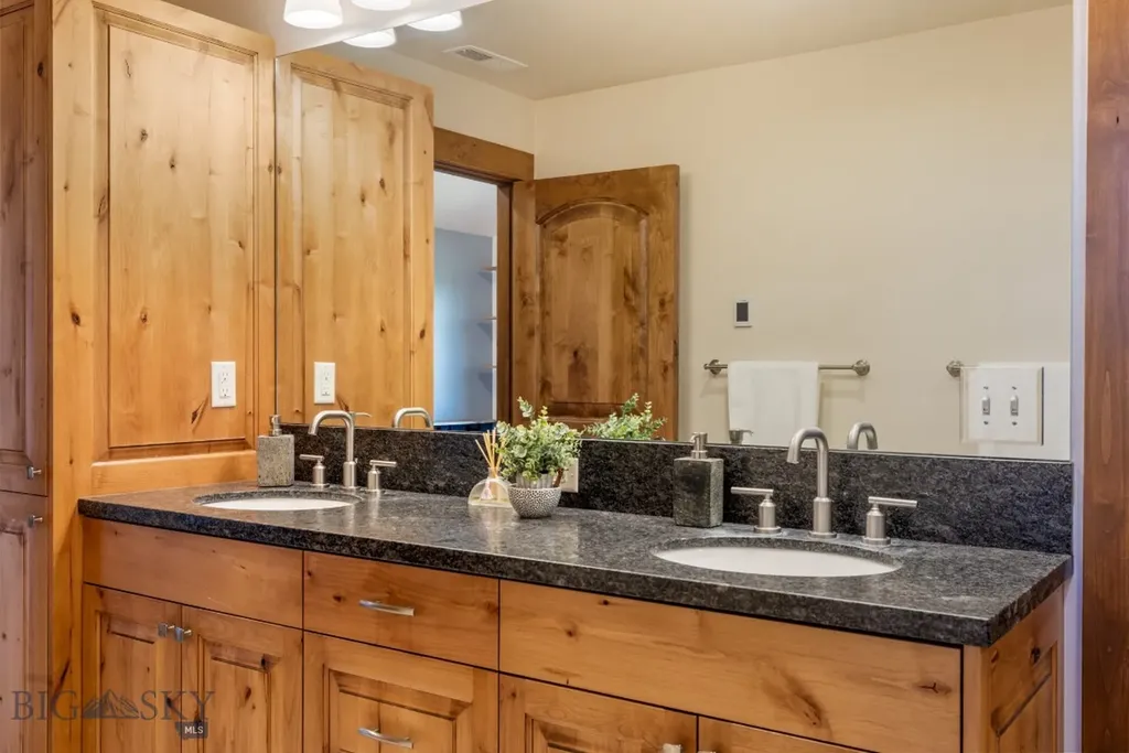 5204 Patterson Road Bozeman MT 59718