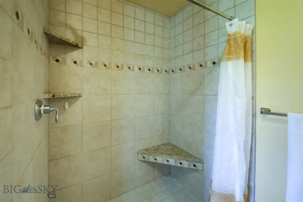 1986 E River Road Livingston MT 59047