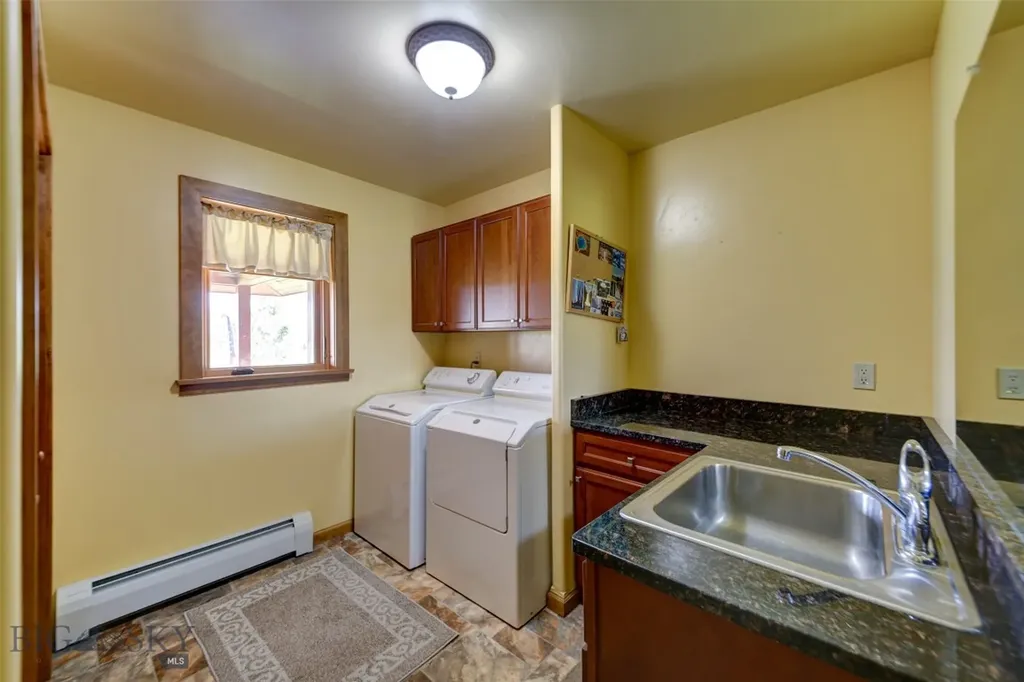 1986 E River Road Livingston MT 59047