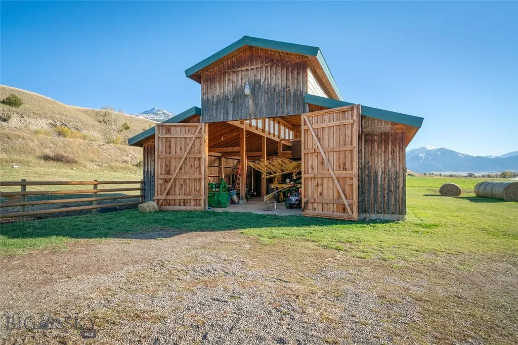 1986 E River Road Livingston MT 59047