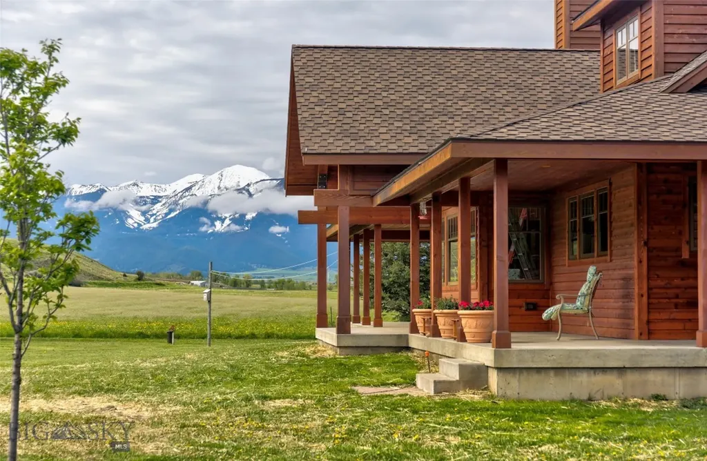 1986 E River Road Livingston MT 59047