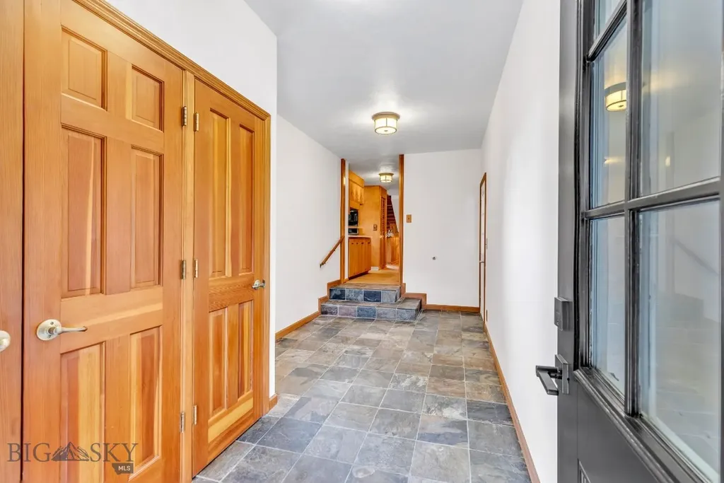 8651 E Panorama Drive E Bozeman MT 59715