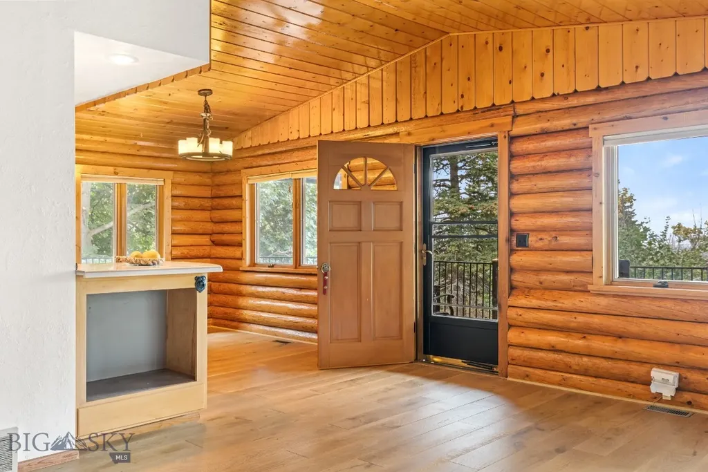 8651 E Panorama Drive E Bozeman MT 59715