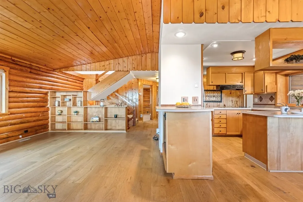 8651 E Panorama Drive E Bozeman MT 59715