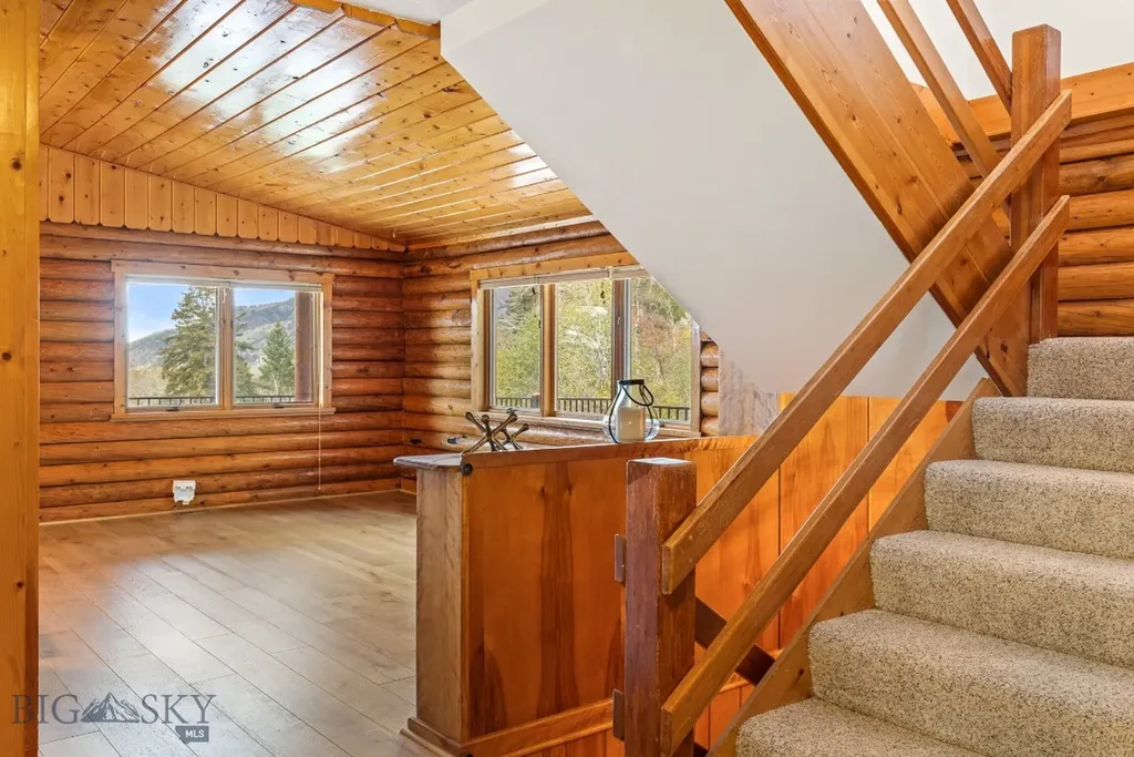 8651 E Panorama Drive E Bozeman MT 59715