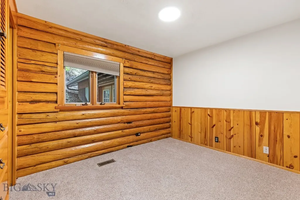 8651 E Panorama Drive E Bozeman MT 59715