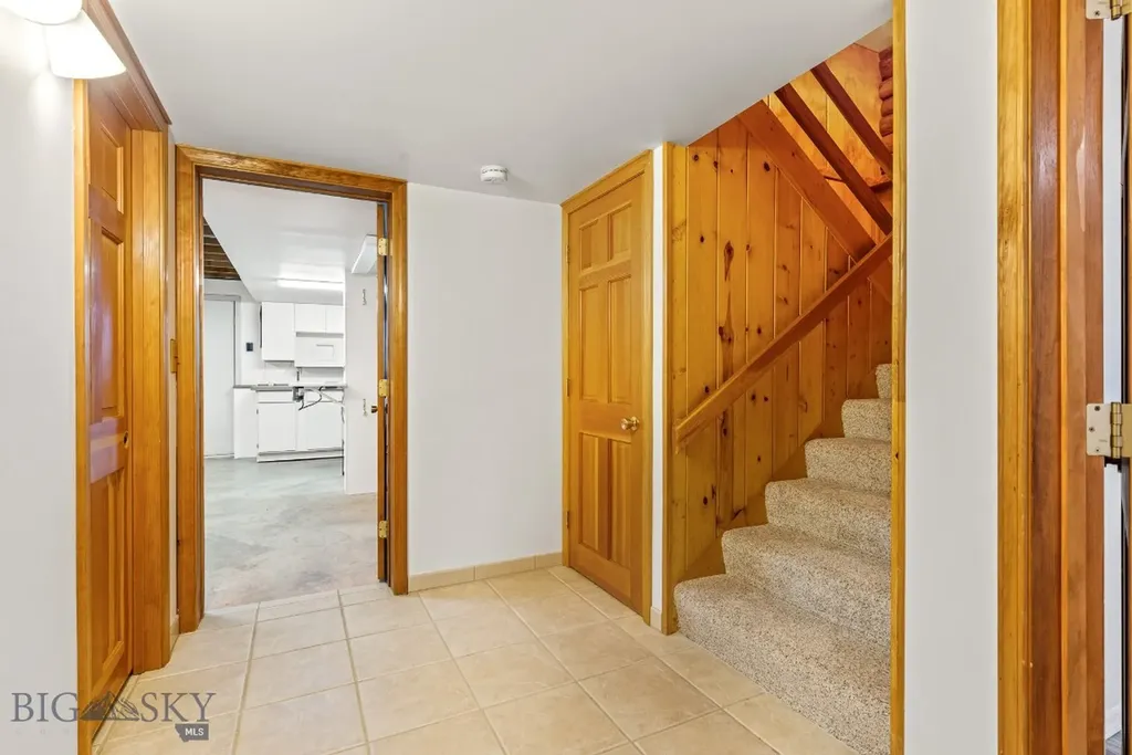 8651 E Panorama Drive E Bozeman MT 59715