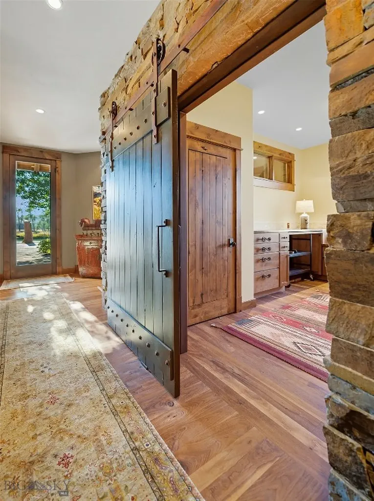 201 Cotton Willow Road Melrose MT 59743