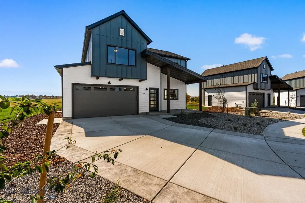 38 Horseshoe Loop Bozeman MT 59718