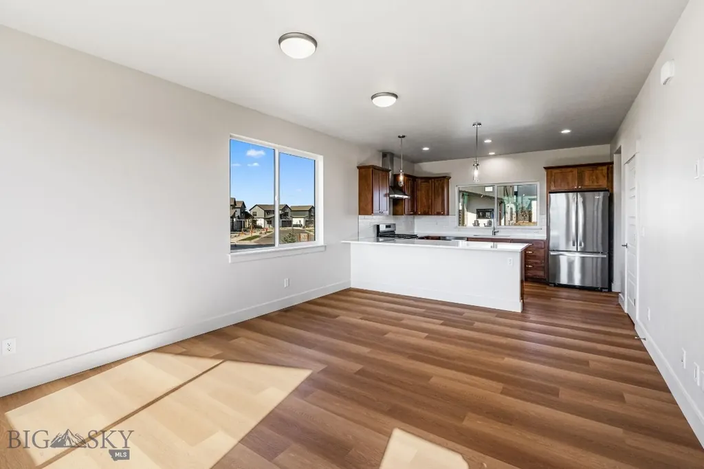 38 Horseshoe Loop Bozeman MT 59718