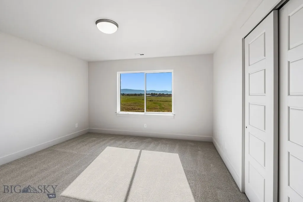 38 Horseshoe Loop Bozeman MT 59718