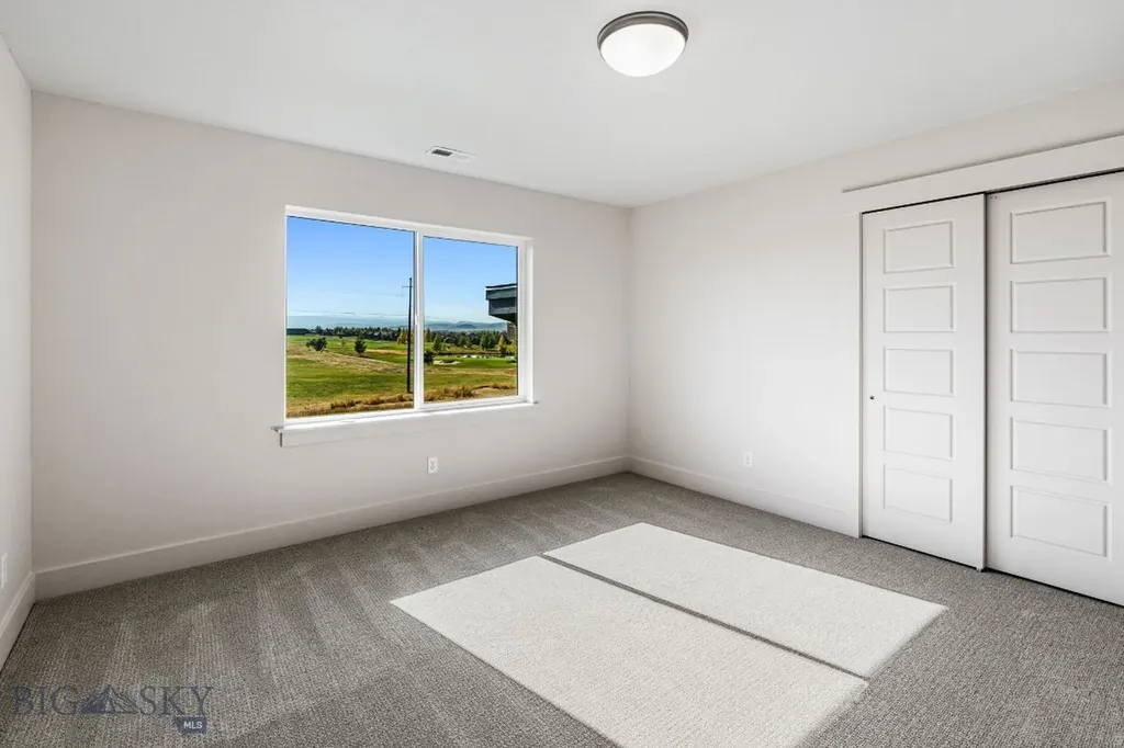38 Horseshoe Loop Bozeman MT 59718