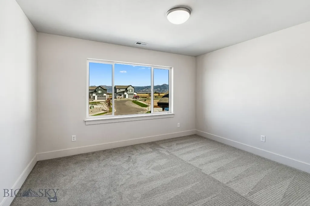 38 Horseshoe Loop Bozeman MT 59718
