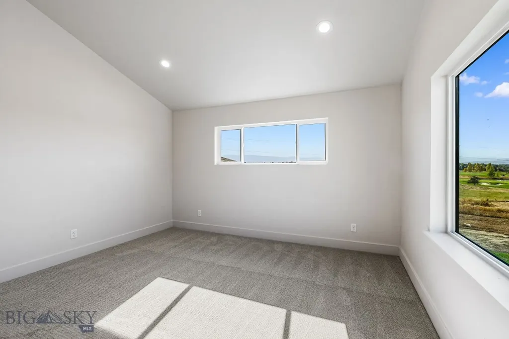 38 Horseshoe Loop Bozeman MT 59718