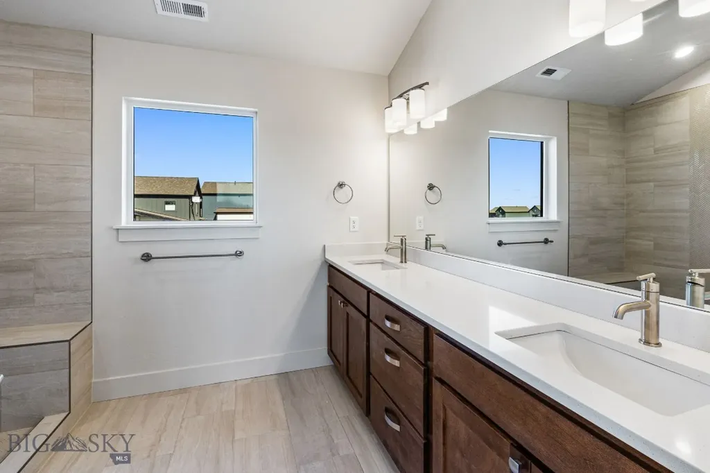 38 Horseshoe Loop Bozeman MT 59718
