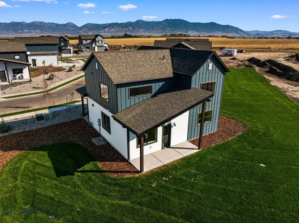 38 Horseshoe Loop Bozeman MT 59718
