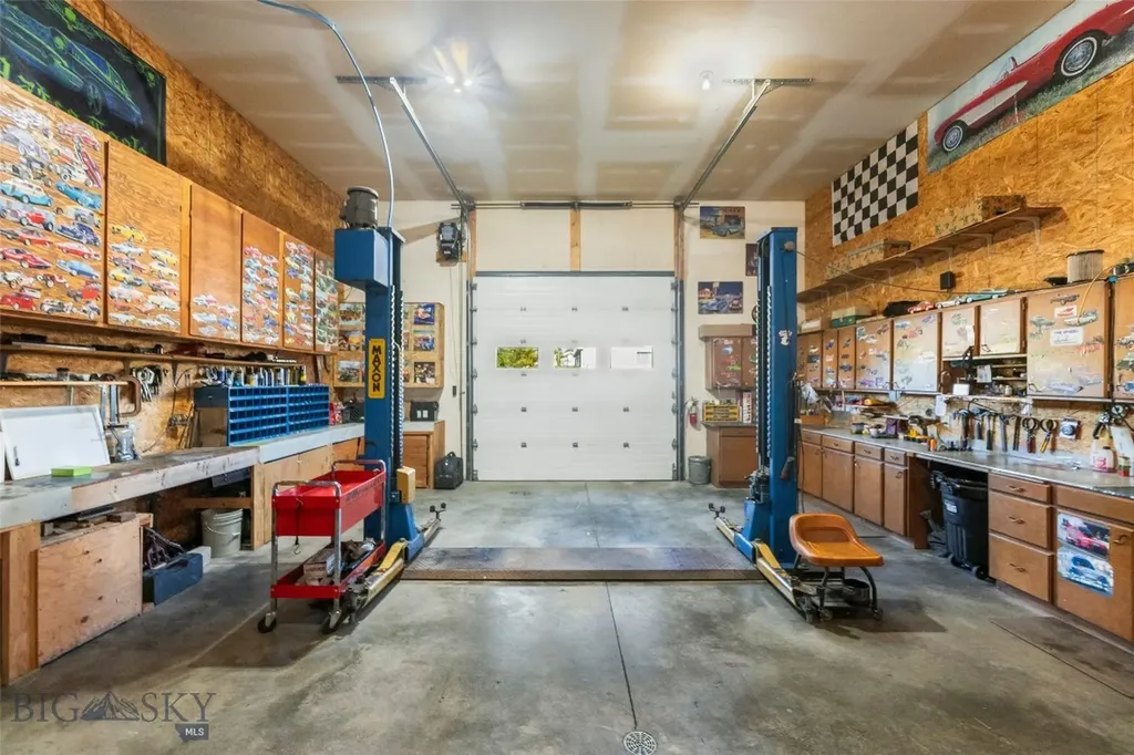 1801 Sun Avenue Livingston MT 59047