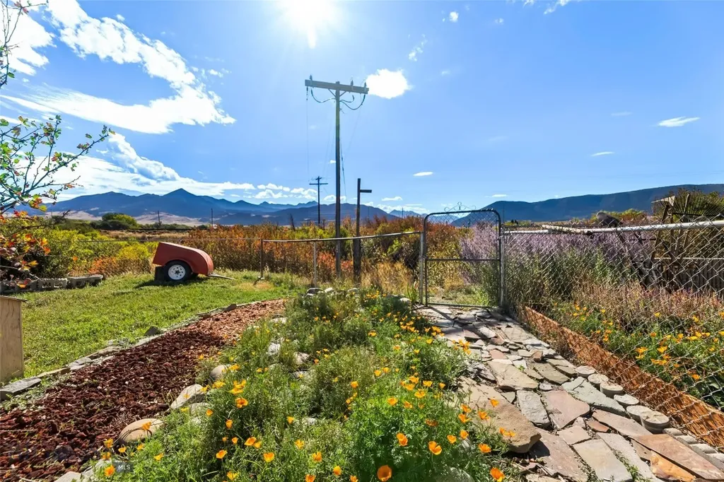 1801 Sun Avenue Livingston MT 59047