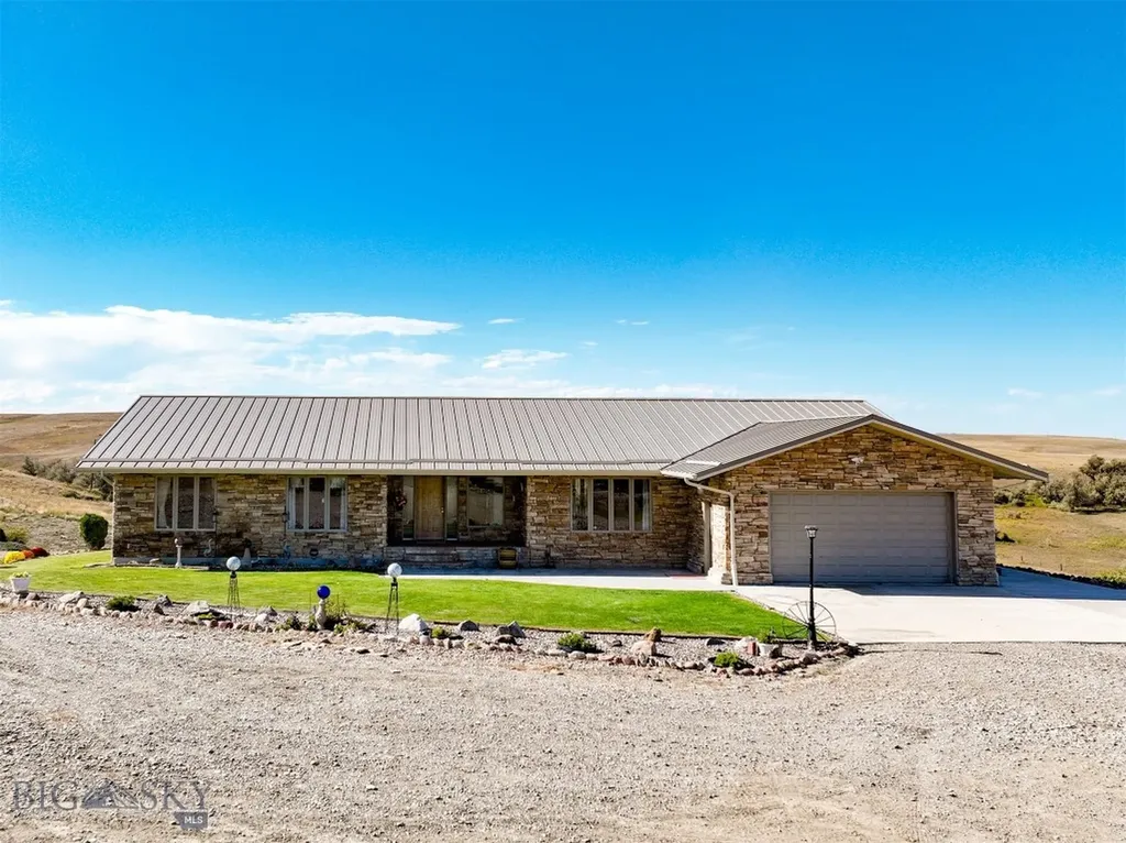 400 Gordon Road Vaughn MT 59487
