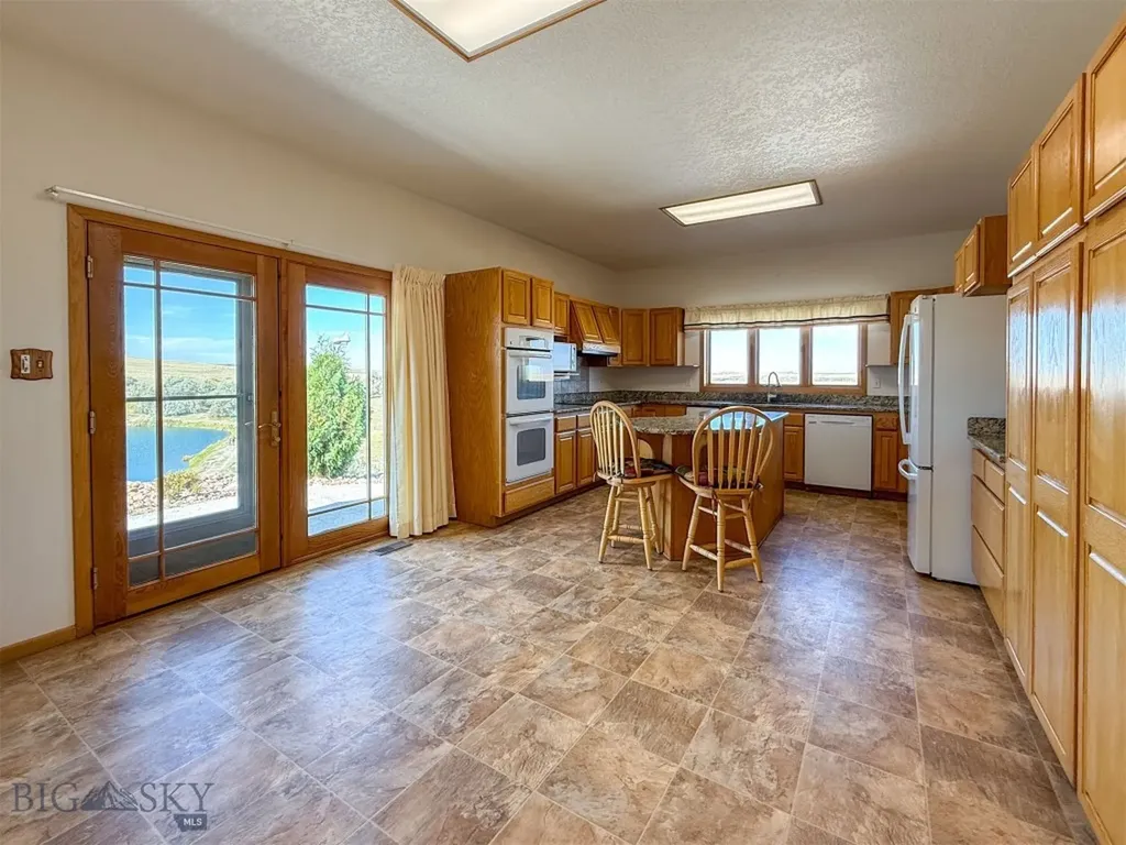 400 Gordon Road Vaughn MT 59487