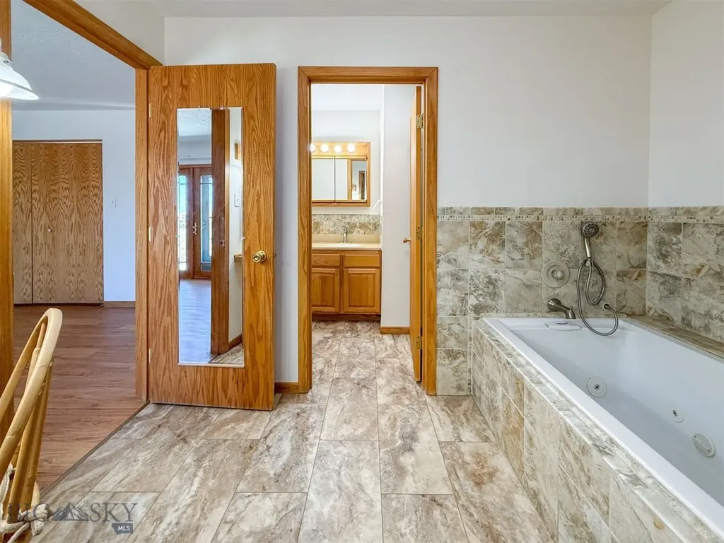 400 Gordon Road Vaughn MT 59487