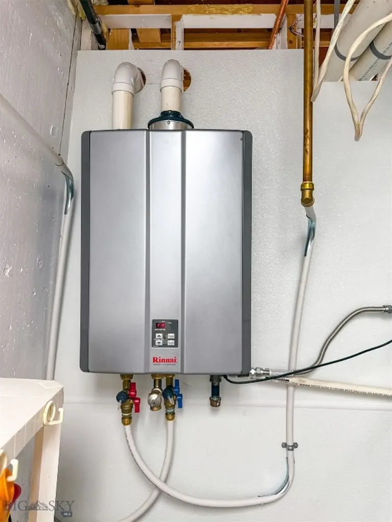 400 Gordon Road Vaughn MT 59487