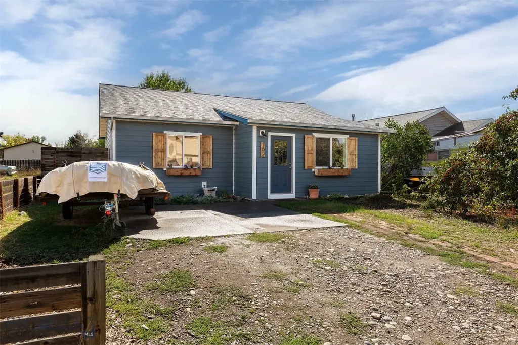 102 9th Street Belgrade MT 59714