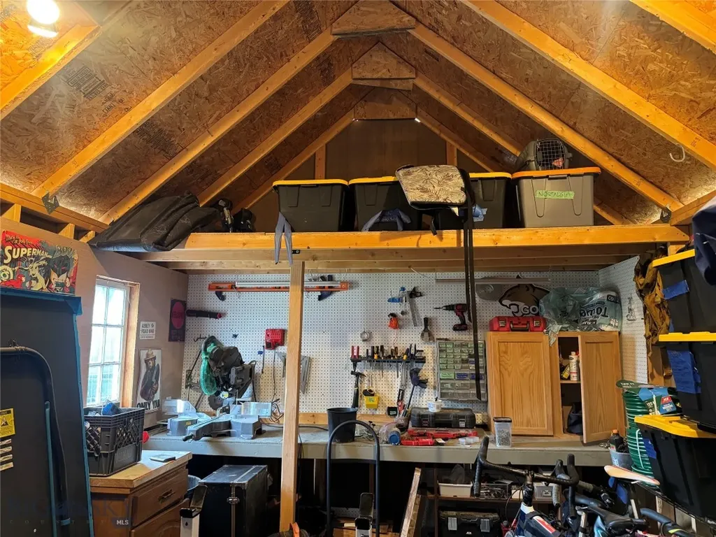 102 9th Street Belgrade MT 59714