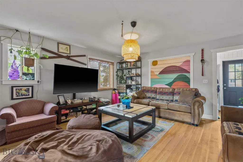 102 9th Street Belgrade MT 59714