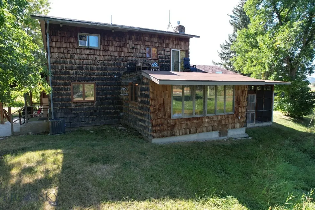 79 Meyers Road Columbus MT 59019