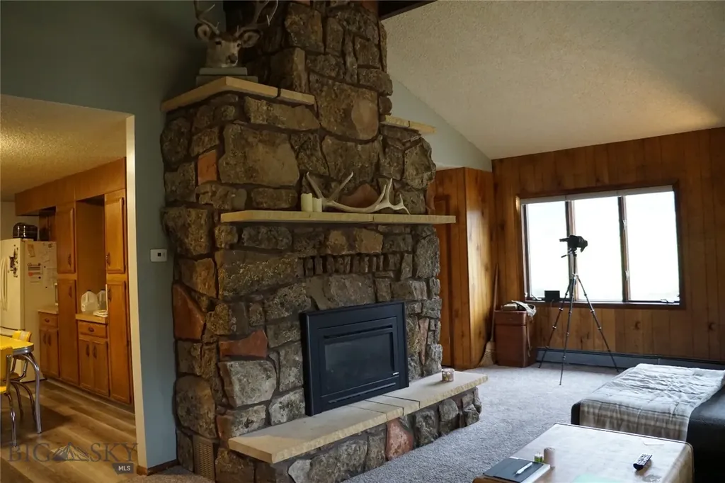79 Meyers Road Columbus MT 59019
