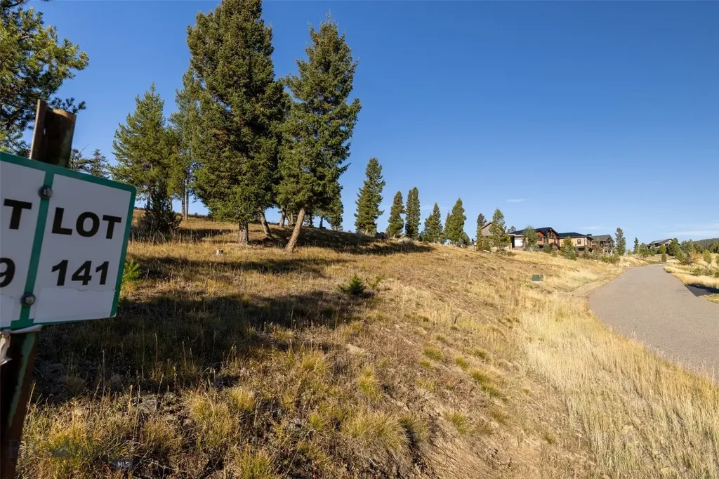 525 Fourpoint Road Big Sky MT 59716