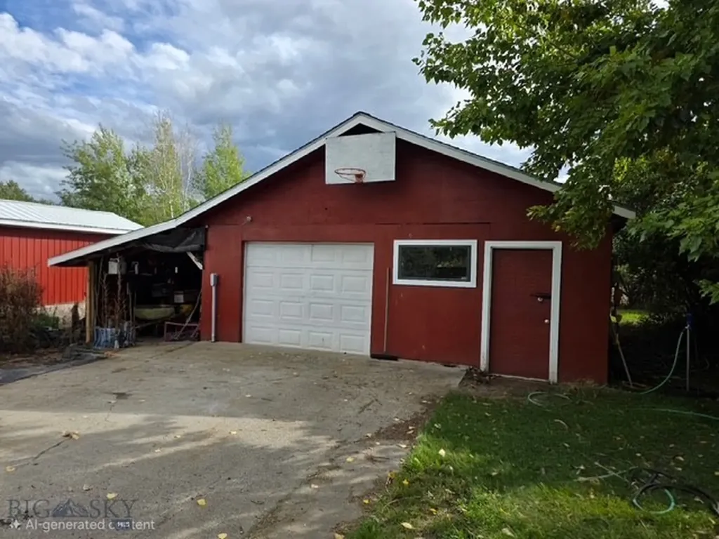 1575 Stagecoach Trail Manhattan MT 59741