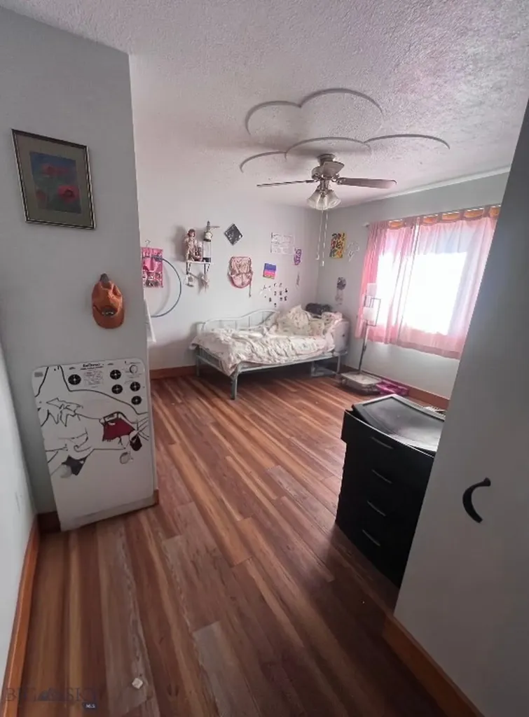 1575 Stagecoach Trail Manhattan MT 59741