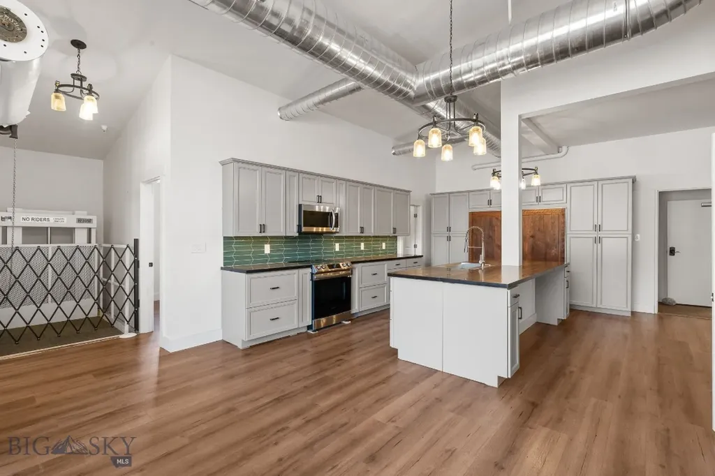 48 Market Place Big Sky MT 59716