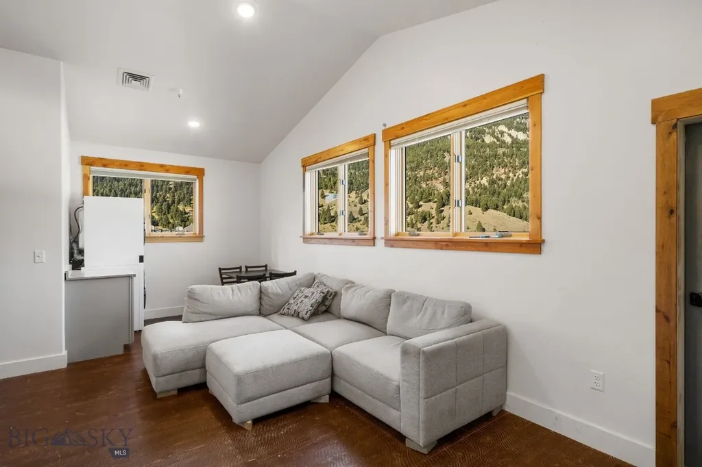 48 Market Place Big Sky MT 59716