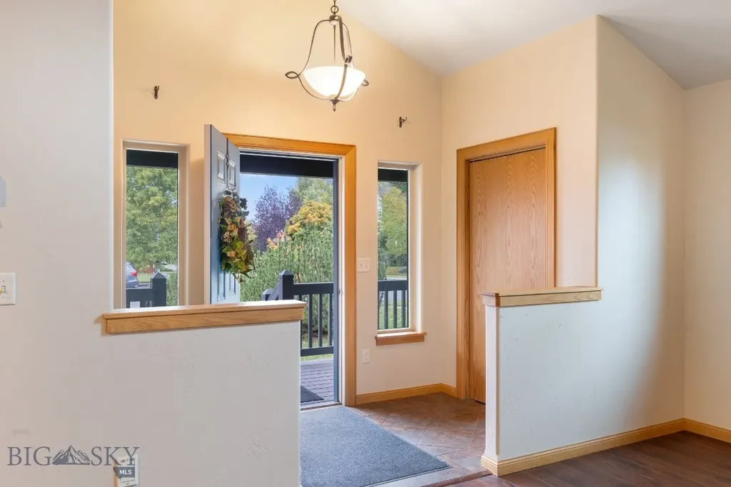 3108 Oliver Bozeman MT 59718