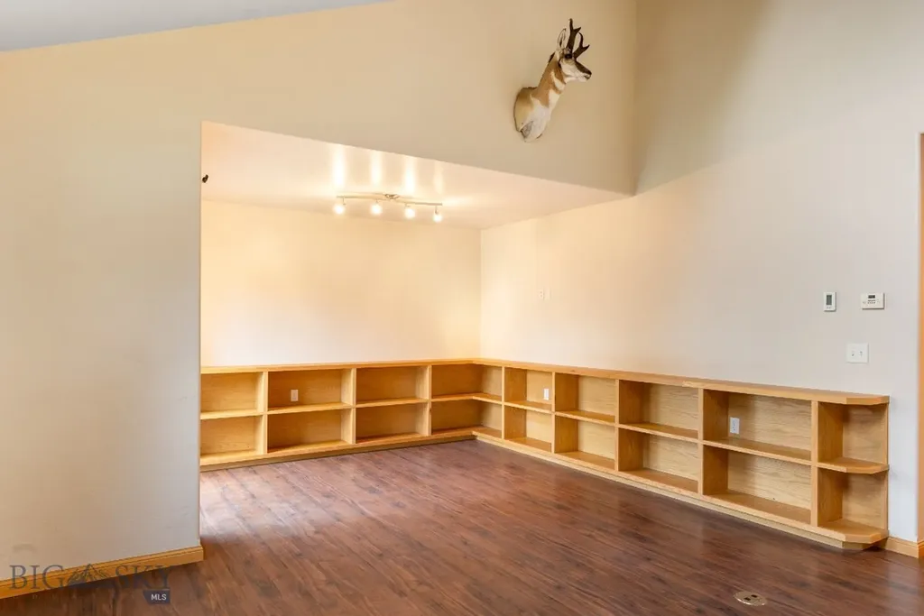 3108 Oliver Bozeman MT 59718